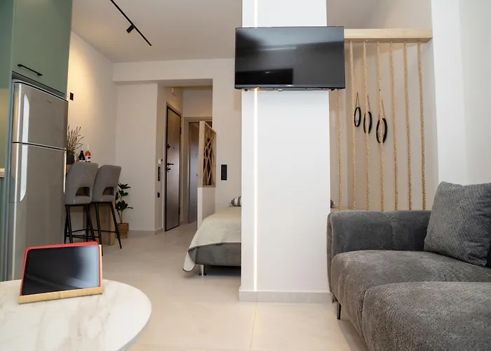 Dandelion Apartment *